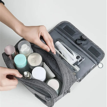 Trousse de toilettes à suspendre